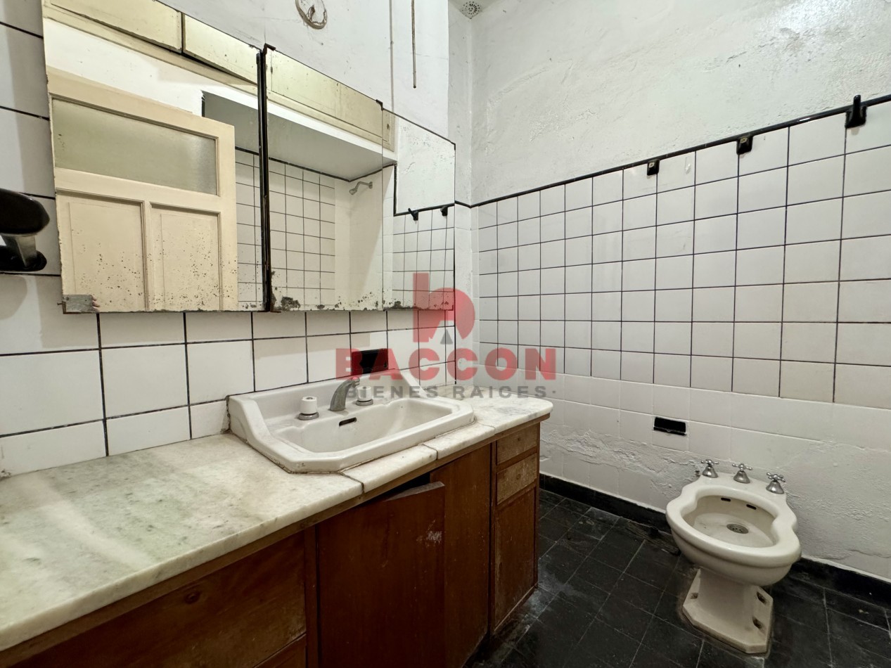 Venta Casa - Zona Centro (A Reciclar)