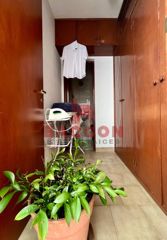 Venta Departamento Dr. A. Guemes al 400