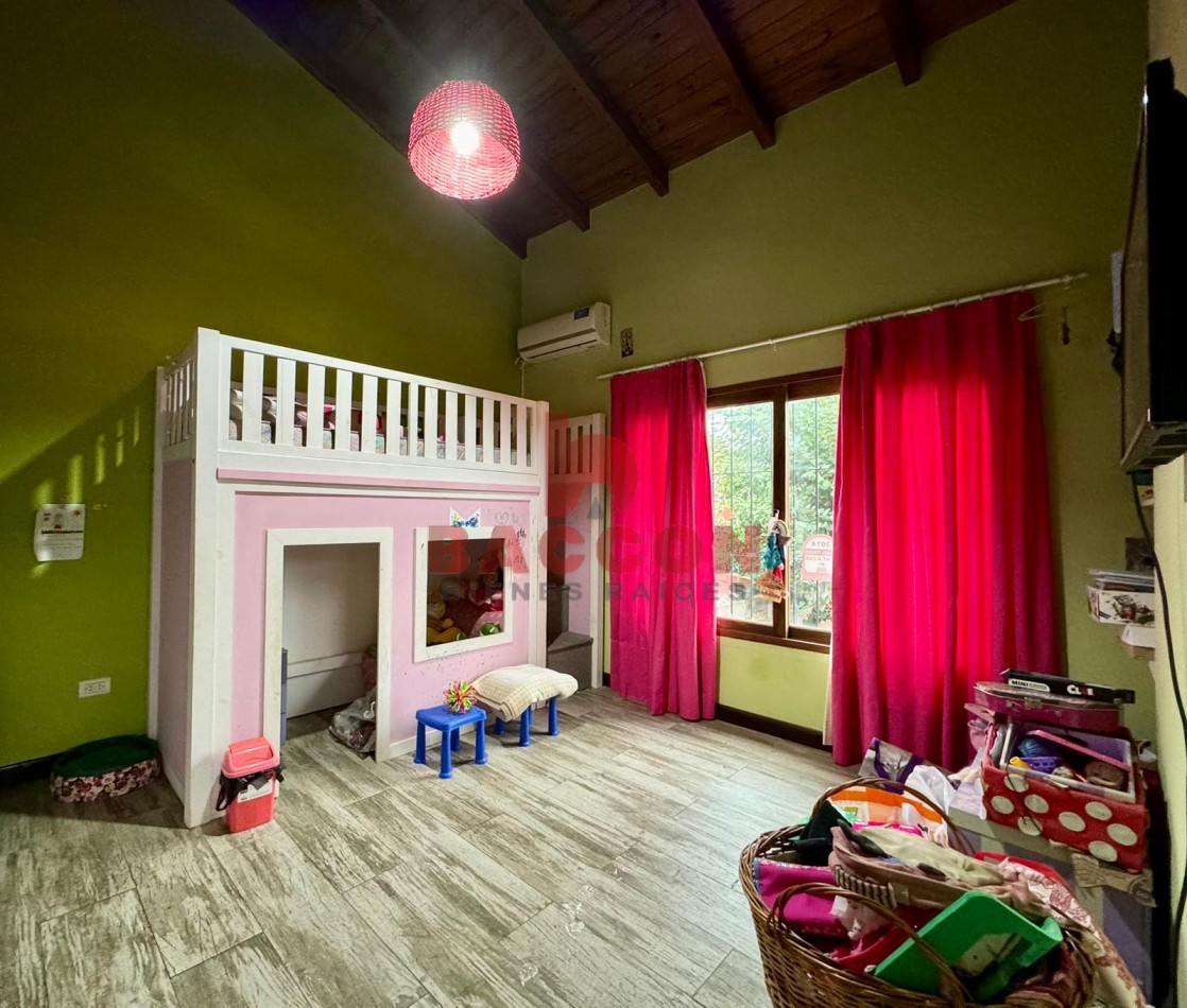 Venta Casa B° Los Profesionales
