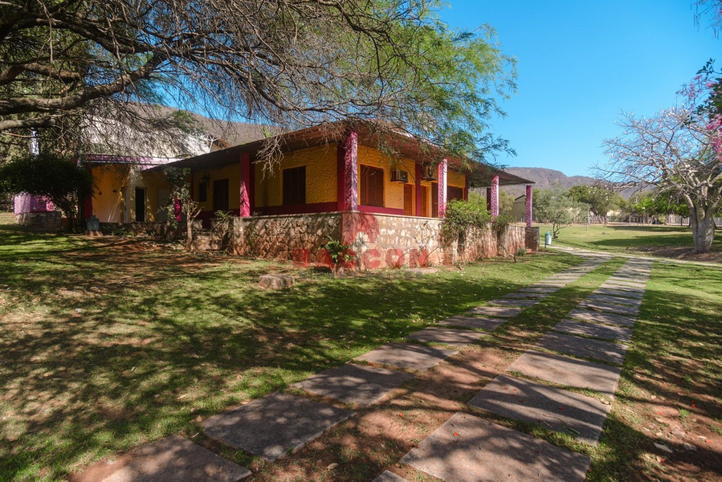Propiedad en Dique Cabra Corral