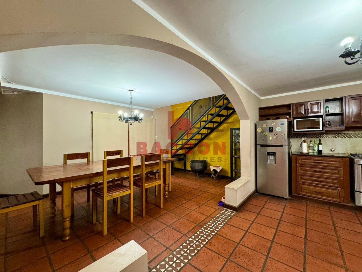 Venta Casa B° Los Profesionales