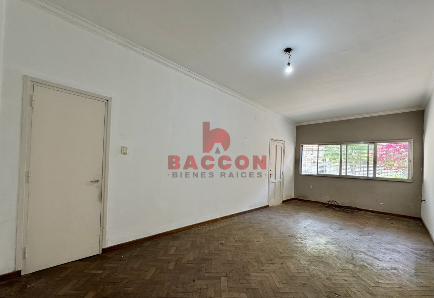 Venta Casa - Zona Centro (A Reciclar)