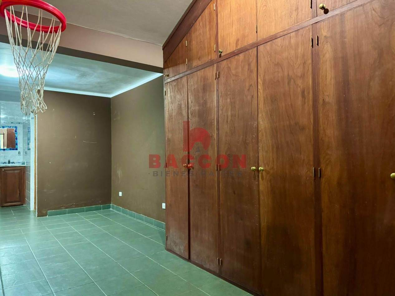 Venta Casa B° Los Profesionales
