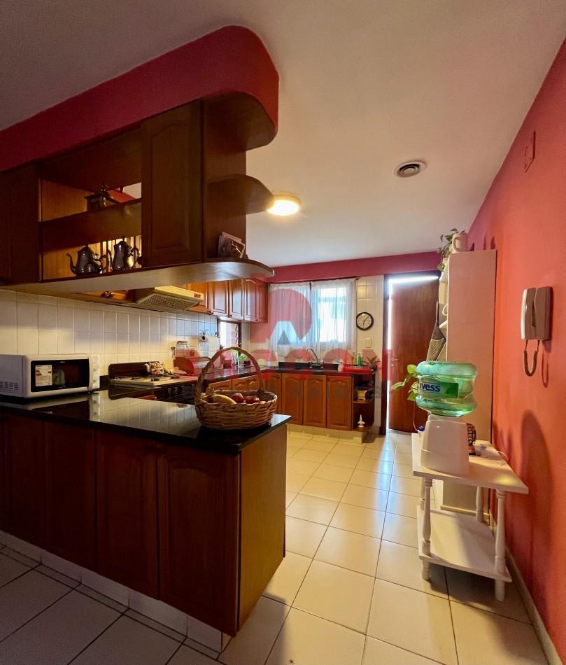 Venta Departamento Dr. A. Guemes al 400