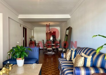 Venta Departamento Dr. A. Guemes al 400
